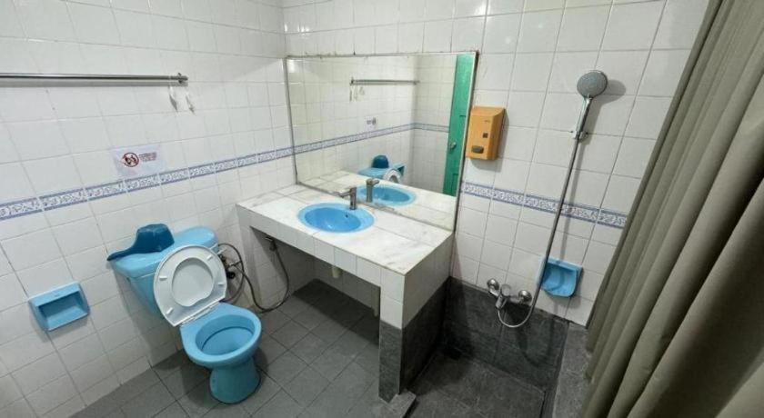 Mega Inn Sri Aman Simanggang Zewnętrze zdjęcie